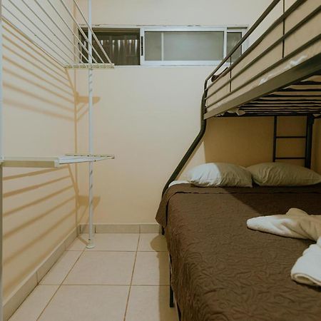 Quepos Inn ภายนอก รูปภาพ
